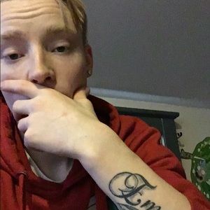 Meet your Posher, Logan